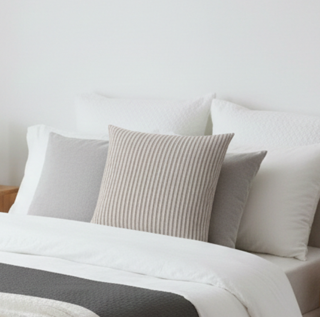 Darcy Striped Cushion White Navy